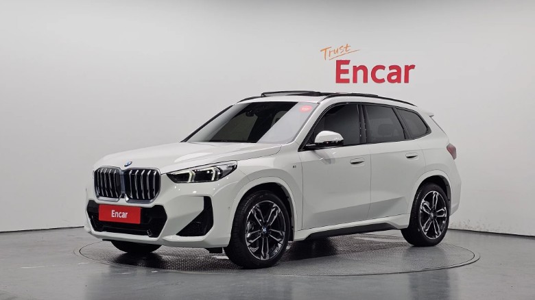 BMW X1 xDrive 20i M Sport 2024 г