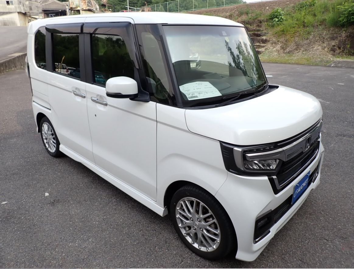 Honda N box custom CVT 0.7 л  2022 г.