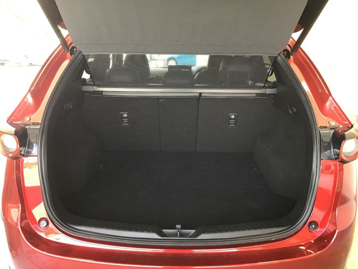 
Mazda CX-5 XD Exclusive 4 wd  2.2 л. 2021 г. full									