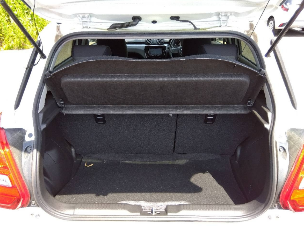 
Zuzuki swift  1.2 XG LIMITED 2020 г. full									
