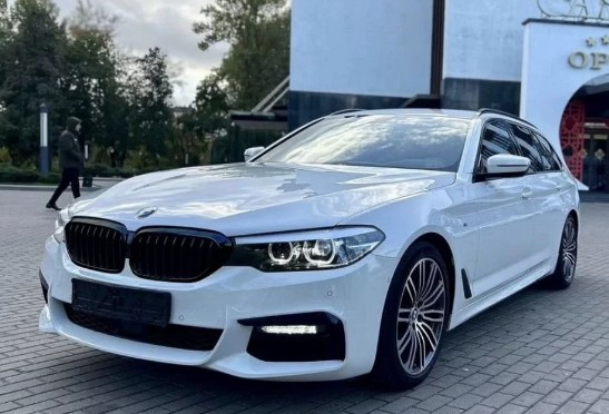 BMW 520i G30/G31 2021г 34500км