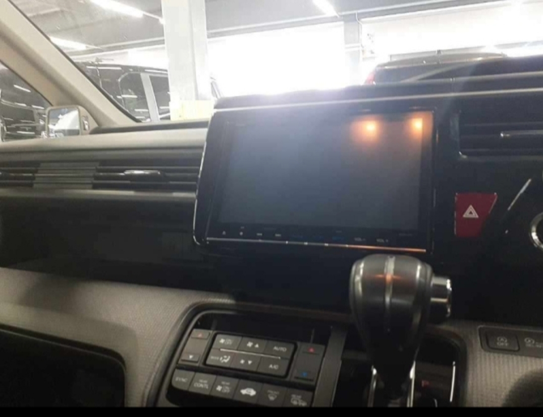 
Honda  Stepwgn 1.5 Cvt   rp-4 spada 4 wd  2016 г. full									