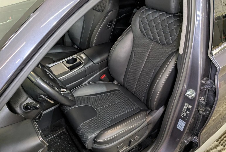 
Hyundai Santa Fe, 2021 рестайлинг 2.2 дизель  38474км full									