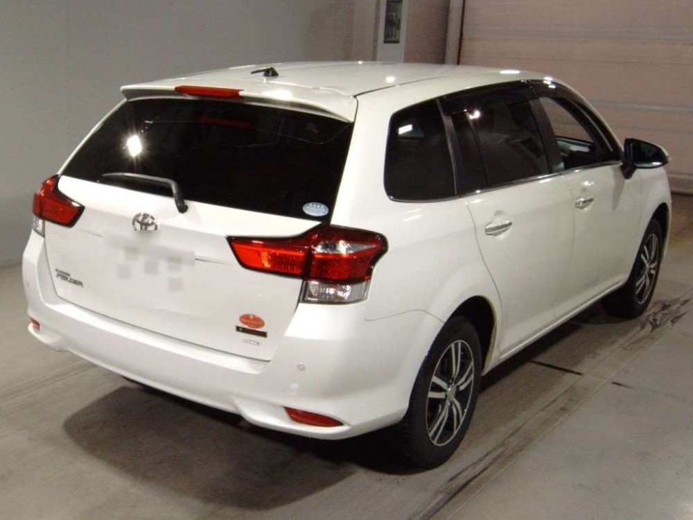 TOYOTA COROLLA FIELDER 1.5G Plus  4WD 2016 г.