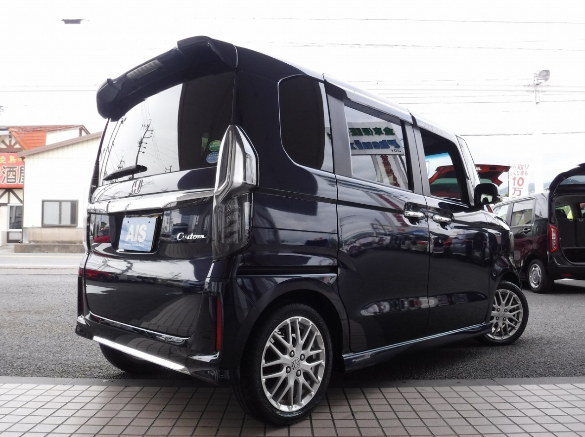 
Honda N box Custom 0.7 L 2021 г. full									
