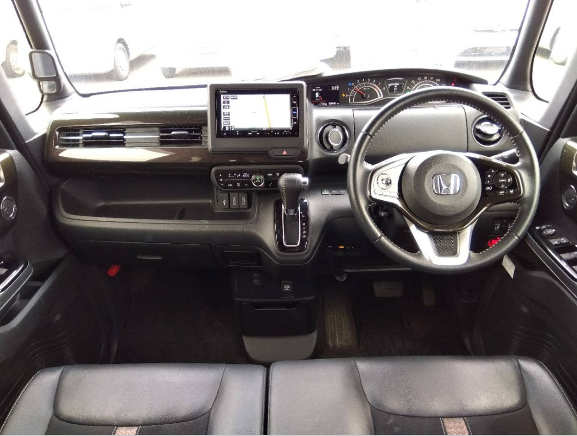 
Honda N box Custom 0.7 L Turbo 4 WD 2020 г. full									