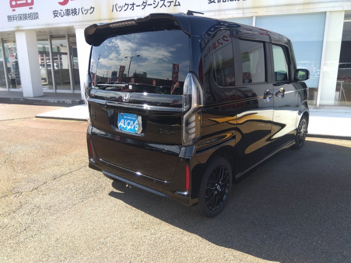 
Honda N Box Custom  0.7 L turbo Style 2022 г. full									