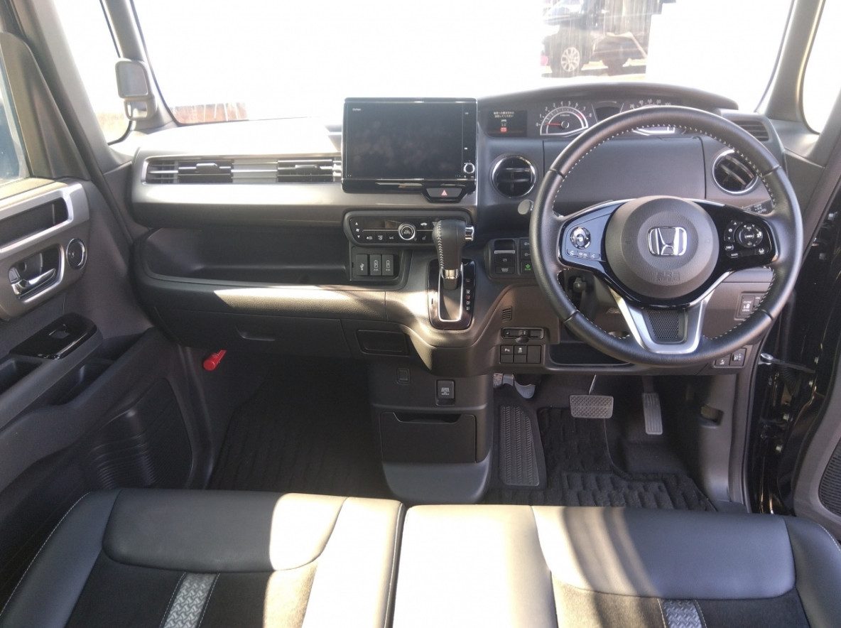 
Honda N Box Custom  0.7 L turbo Style 2022 г. full									