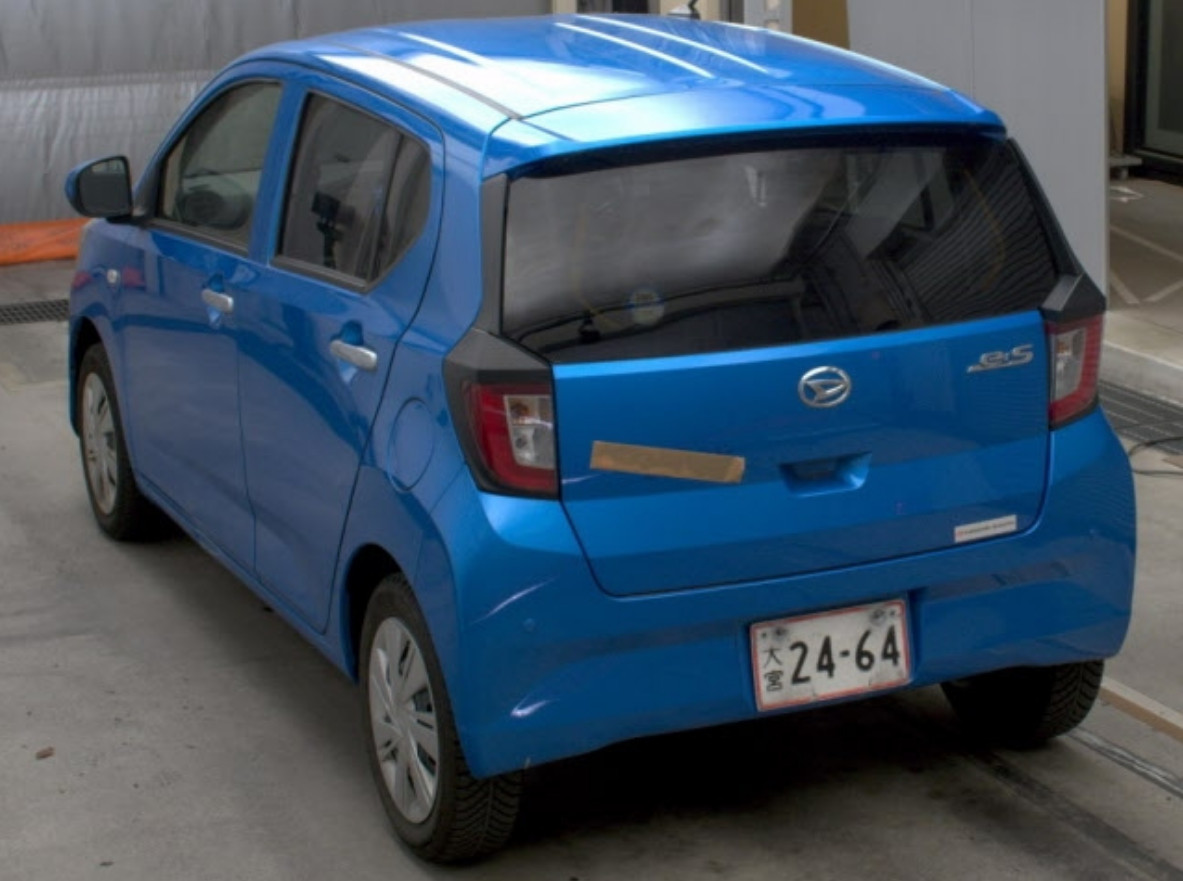
Daihatsu Mira E S 0.7 X SA3 2022 г. full									