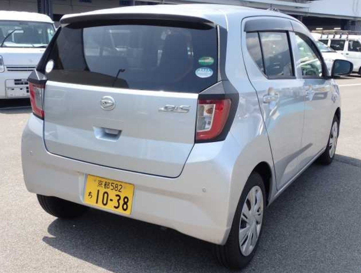 
Daihatsi Mira E S 0.7 X SA III 2020г. full									