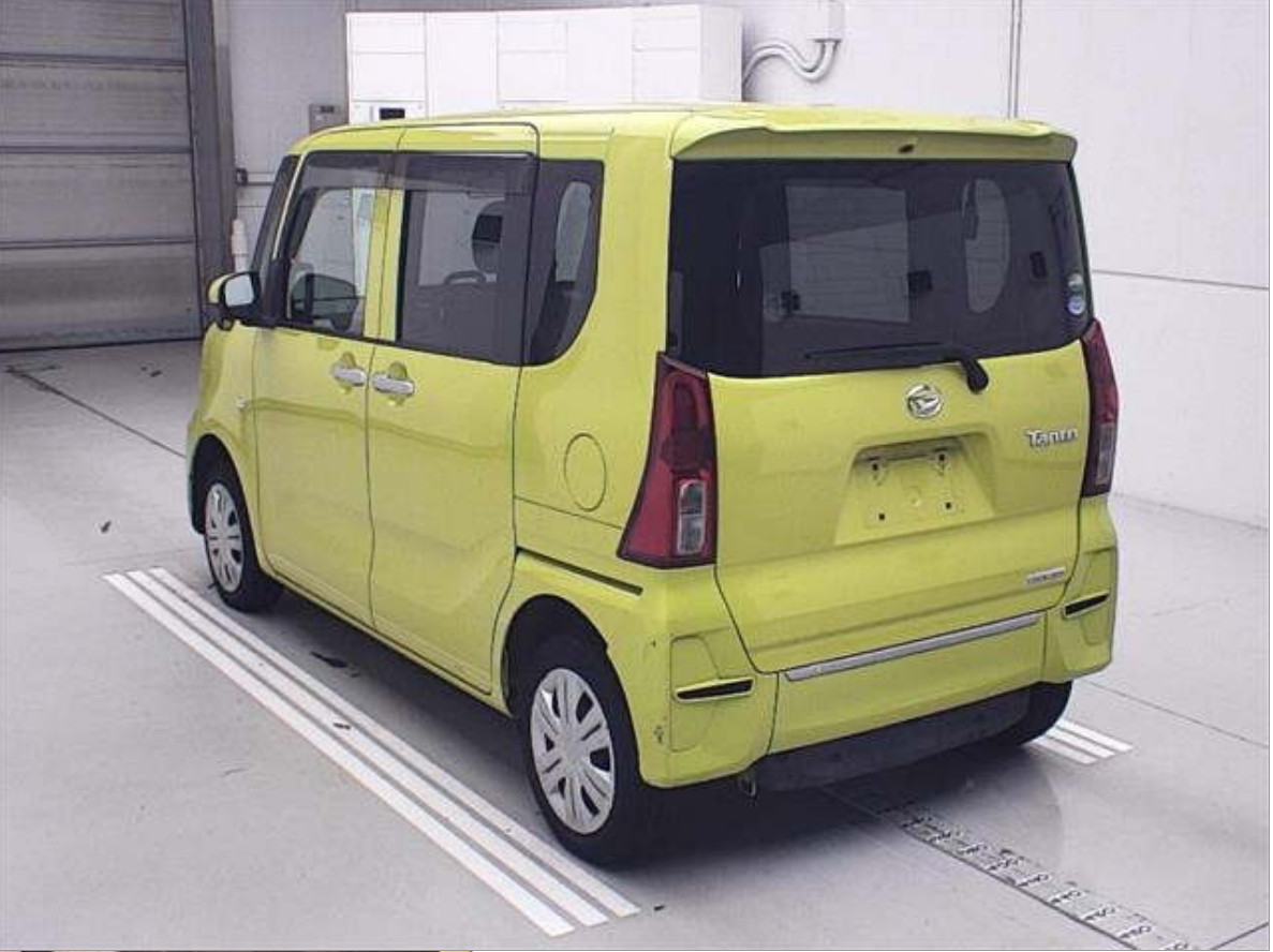 Daihatsu Tanto 0.7 Sloper smart 2020 г.