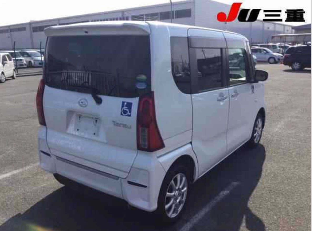Daihatsu Tanto 0.7 L SAR 2020г.
