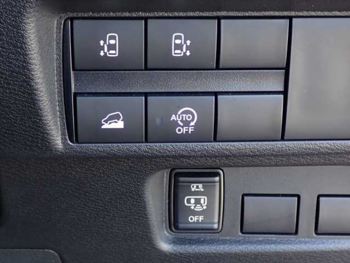
Mitsubishi Ek X Space 0.7 G 2020г. full									