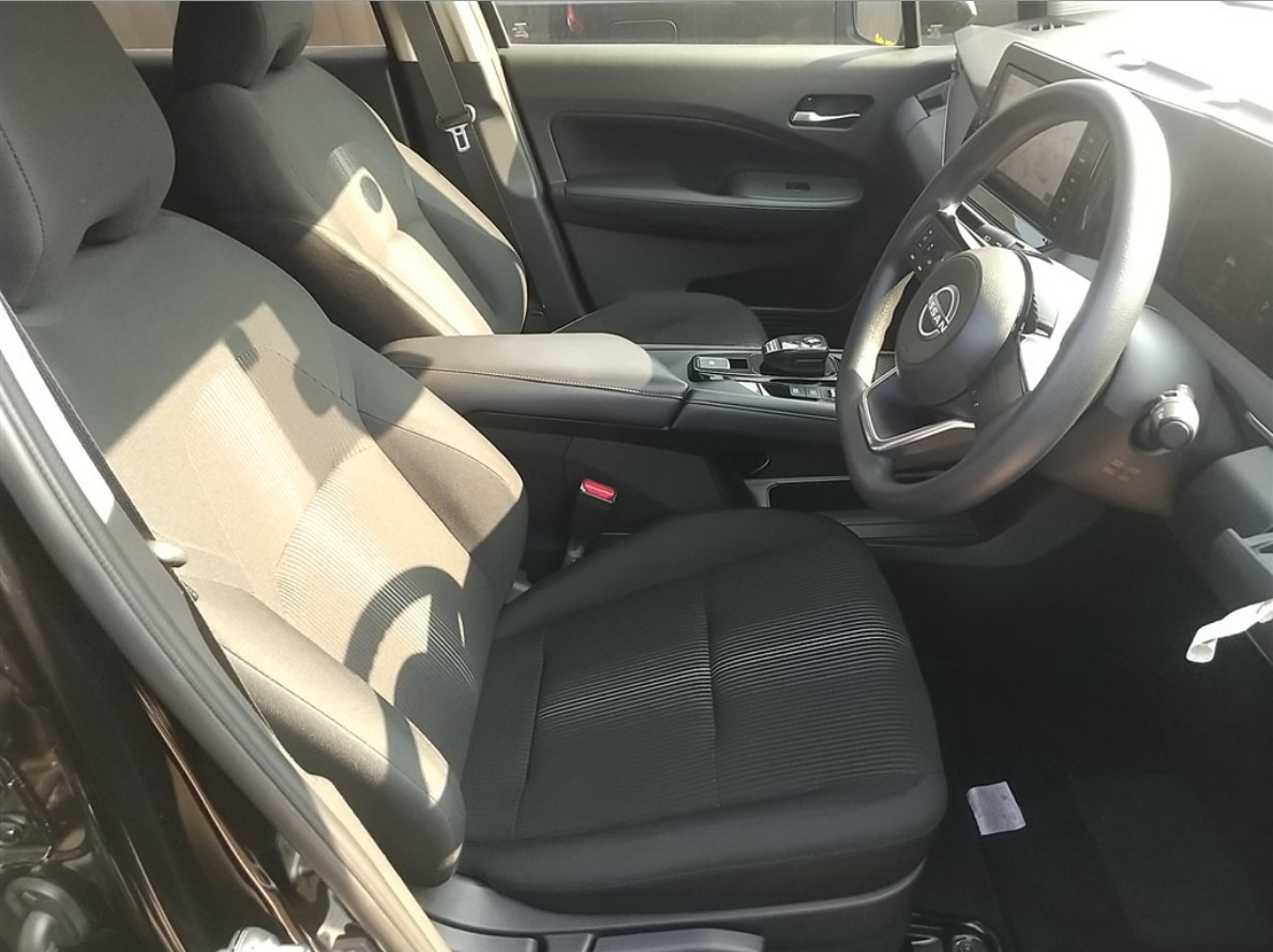 
Nissan Note 1.2 X  Hybrid 2021 г. full									