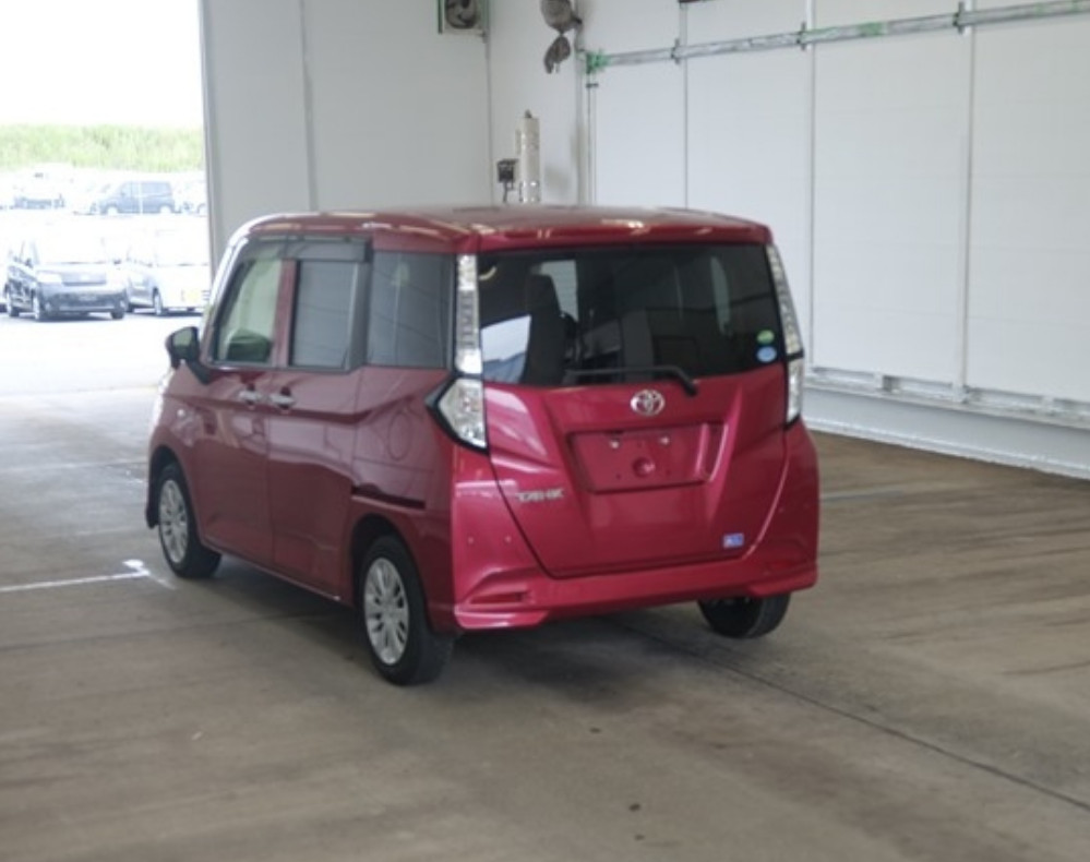 Toyota Tank 1.0 XS 2020 г.