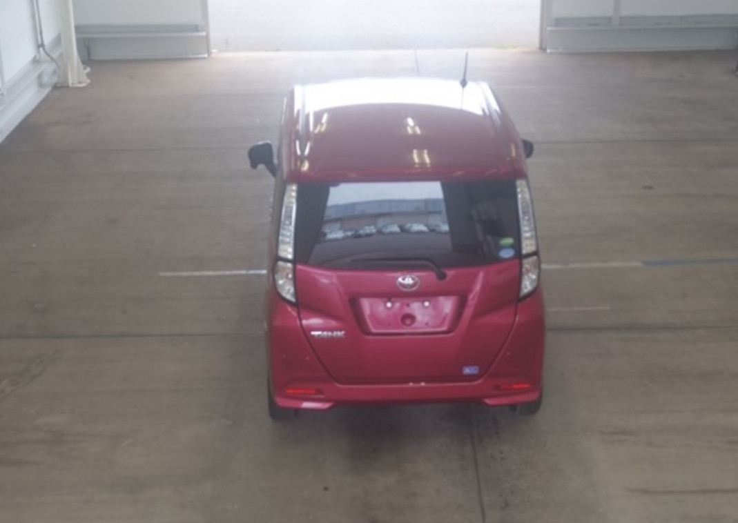 Toyota Tank 1.0 XS 2020 г.