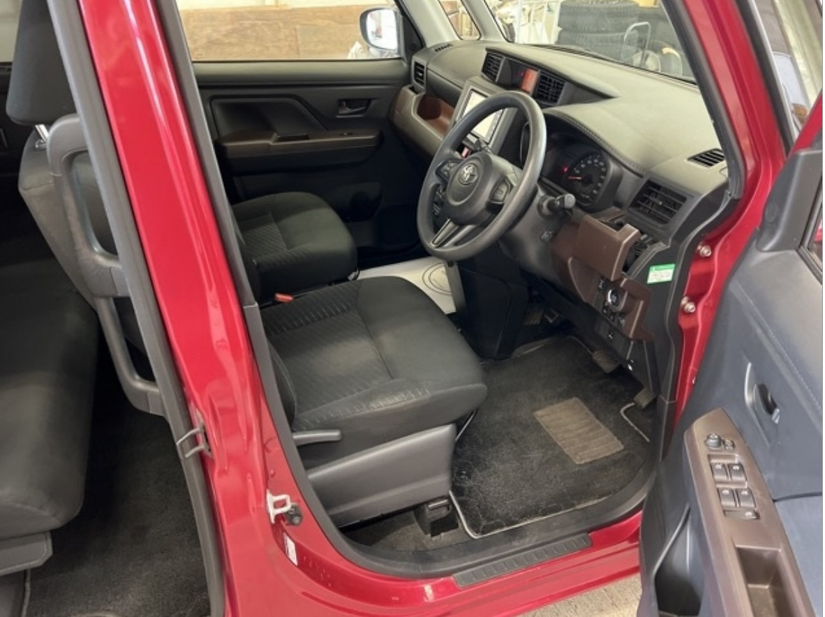 Toyota Tank 1.0 XS 2020 г.