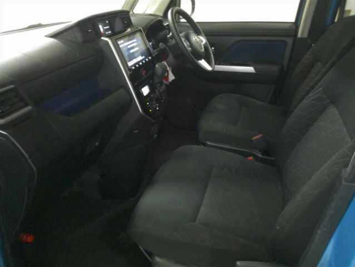 Toyota Tank 1.0 4 WD Custom G 2020г.