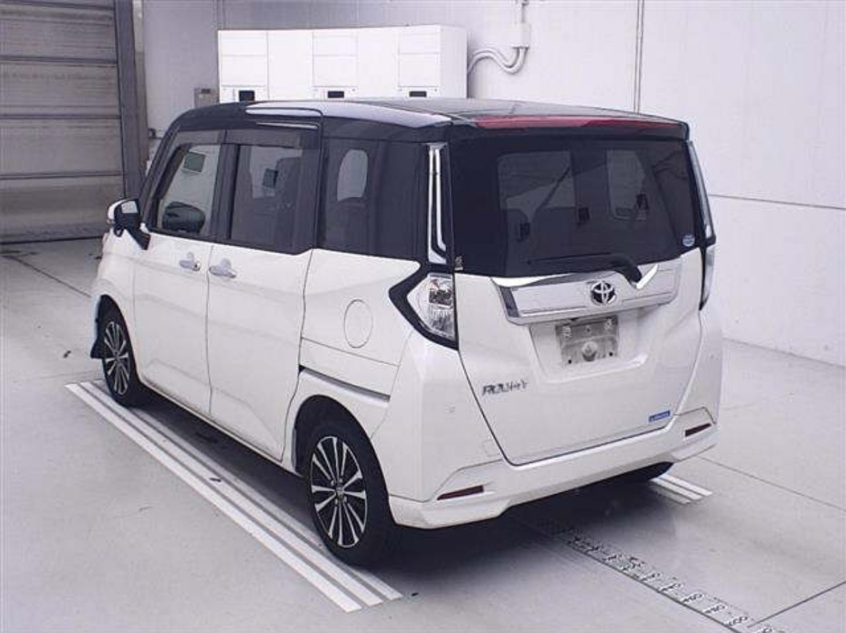 
Toyota Roomy 1.0 Custom GT 2020 г. full									