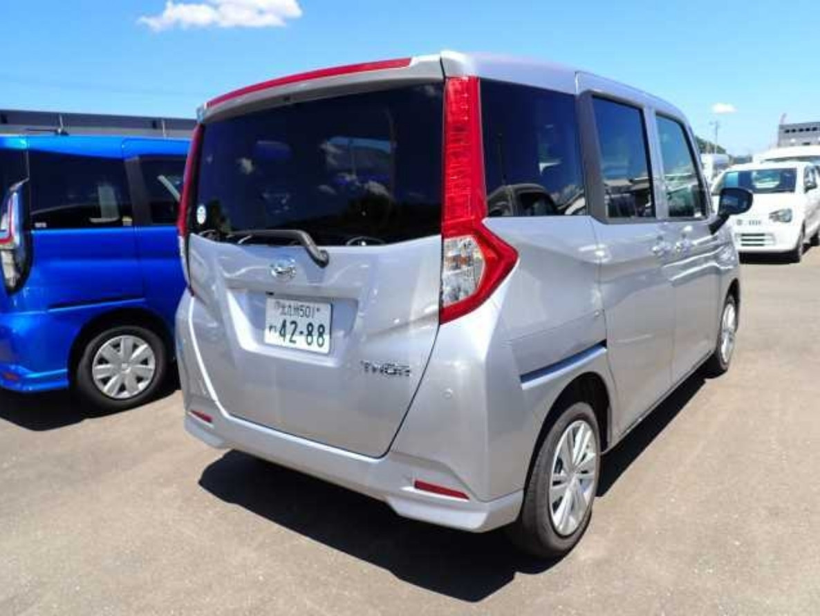 
Daihatsu Thor  1.0 X 2022 г. full									