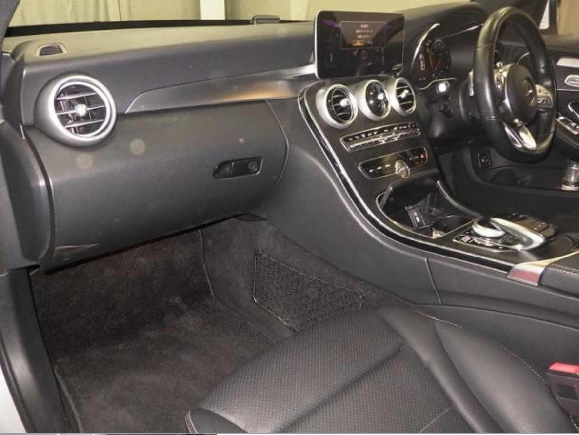 
Mercedes Benz C 200 1.5 2020 г. full									