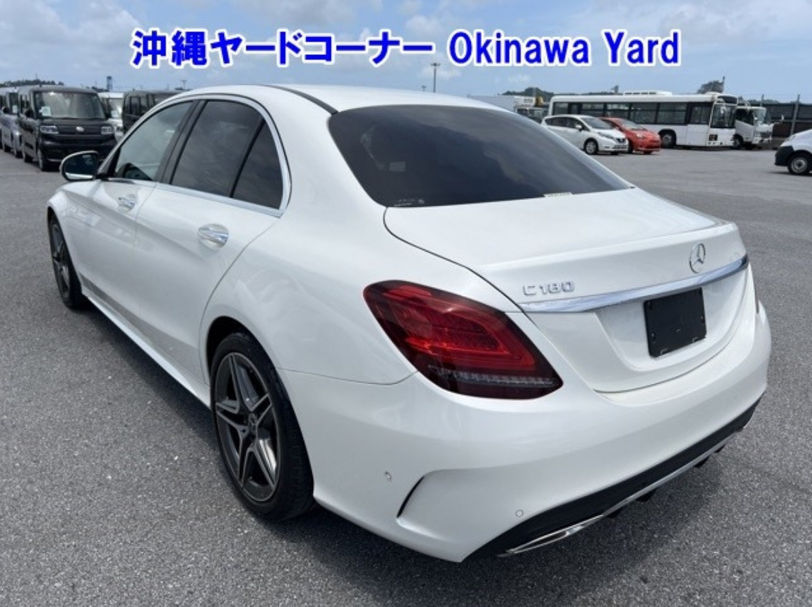 
Mercedes Benz C180 Amg 1.5 2021г. full									