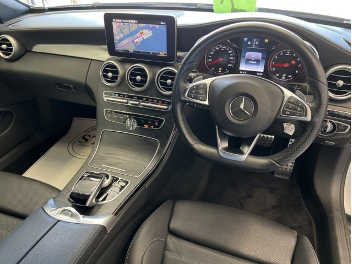 
Mercedes Benz c 180 cabriolet sports 1.6 2017 г. full									