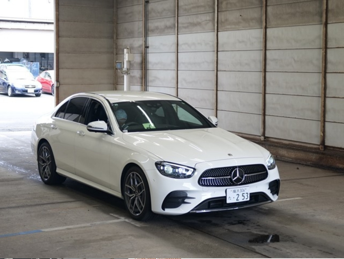 Mercedes Benz E class 200 AMG 1.5 2021 г.