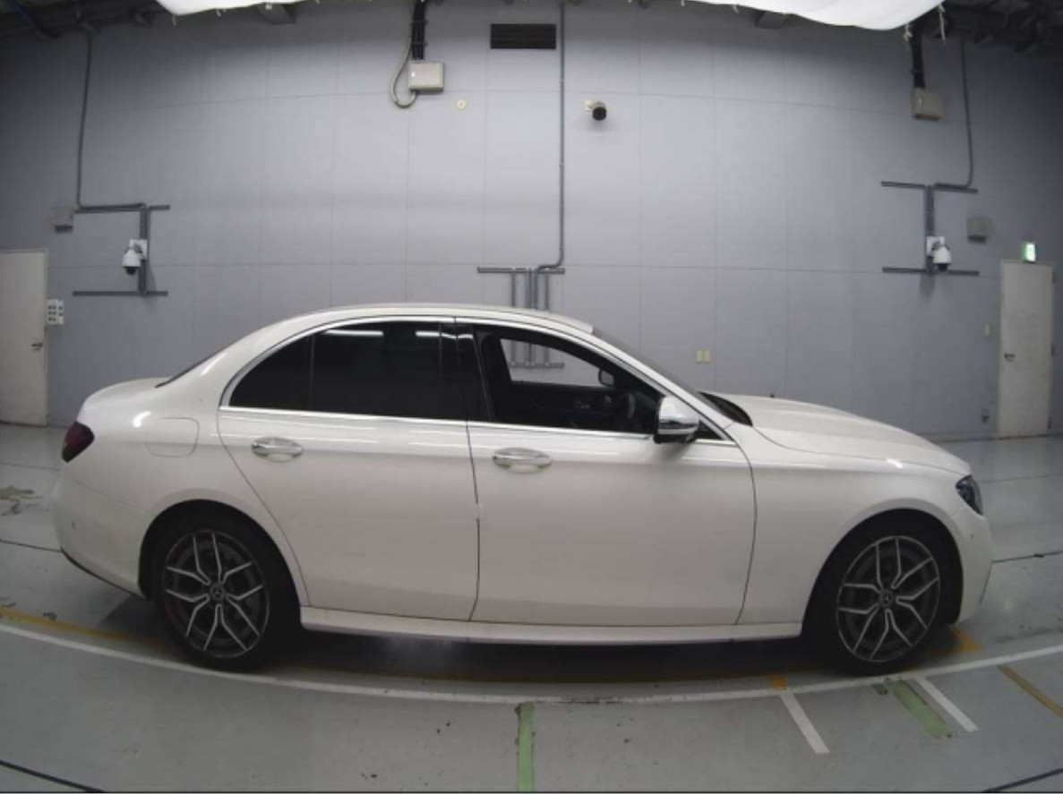 Mercedes Benz E200 sport 1.5 2020 г.