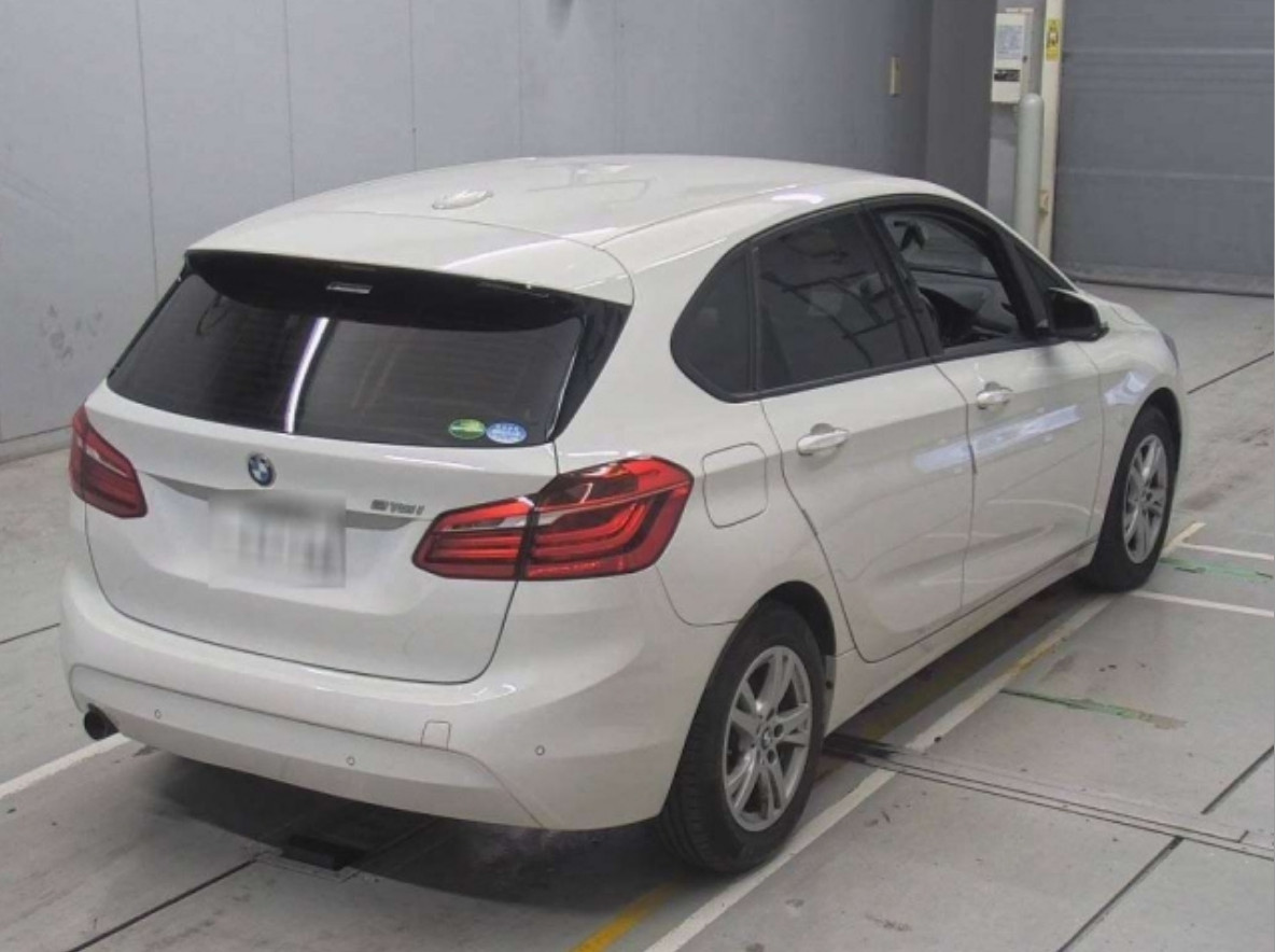 Bmw 2 218 i Active tourer 1.5 2017 г.