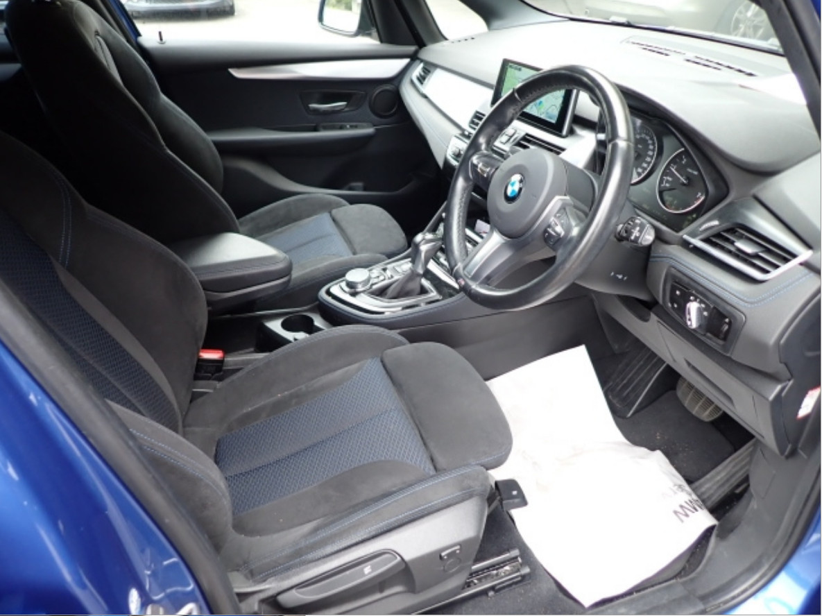 Bmw 218 Active Tourer 1.5 2016г.