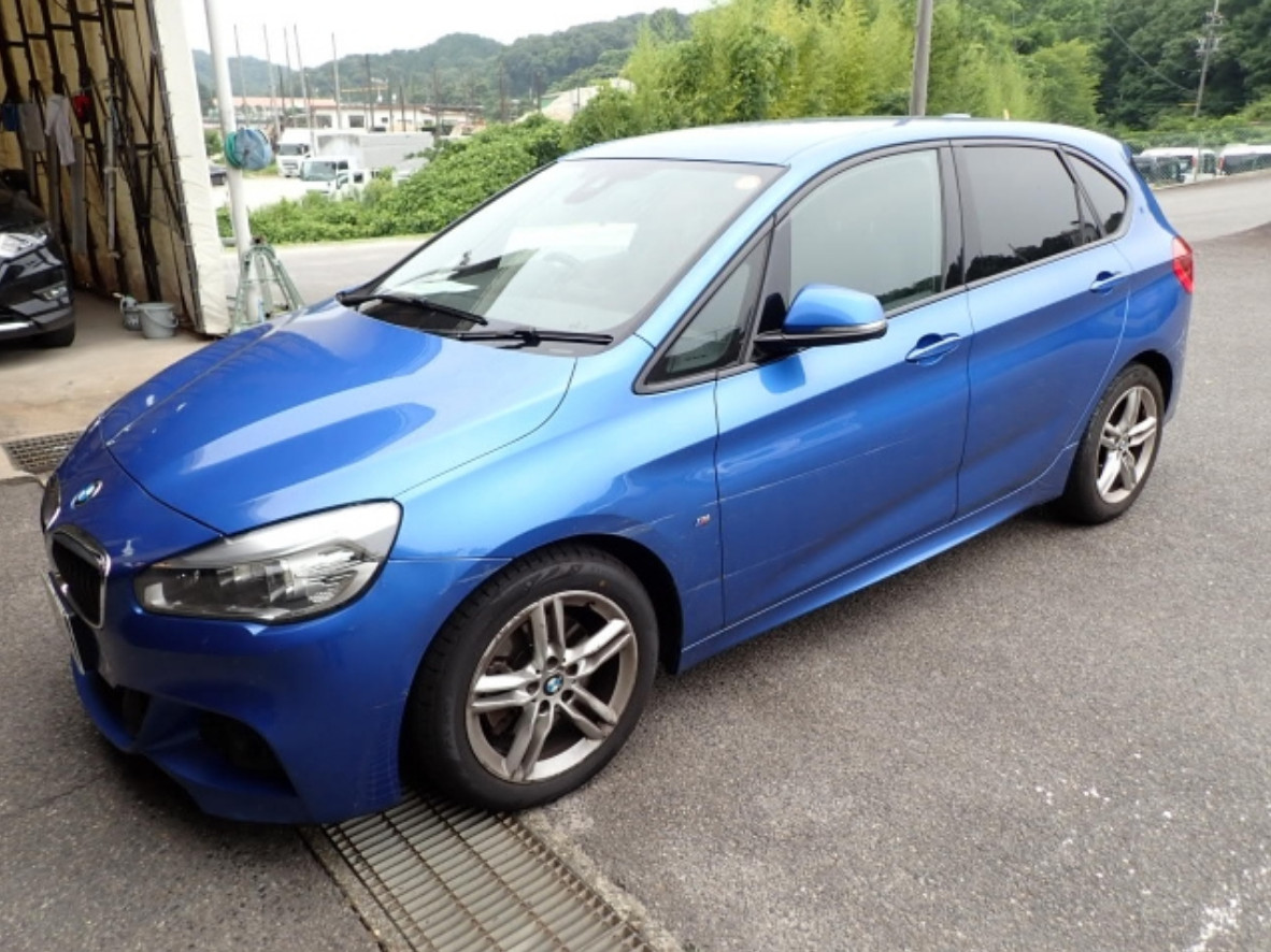 
Bmw 218 Active Tourer 1.5 2016г. full									