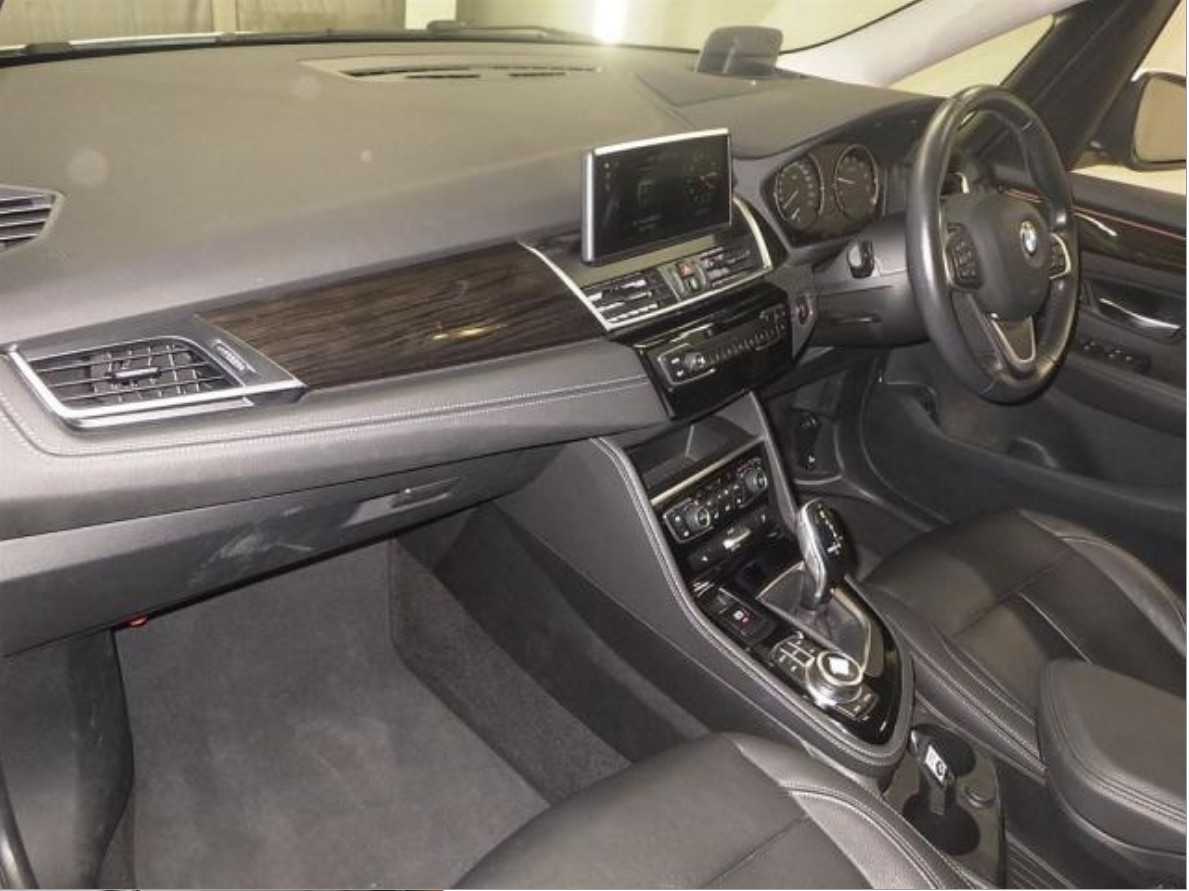 Bmw 218i Gran Tourer Luxury 1.5 2020 г.