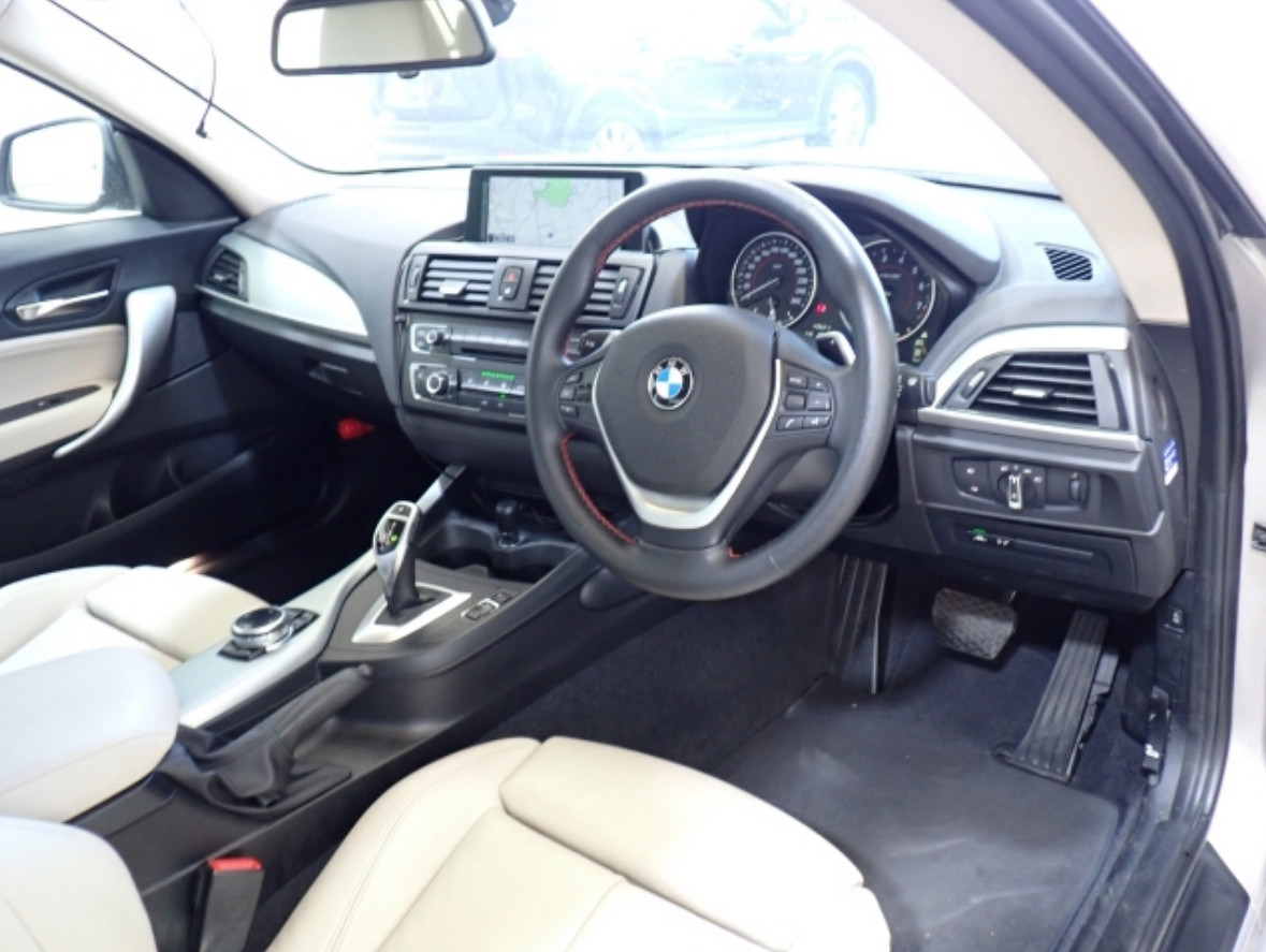 
BMW 220I COUPE M SPORT 2.0 2014г. full									