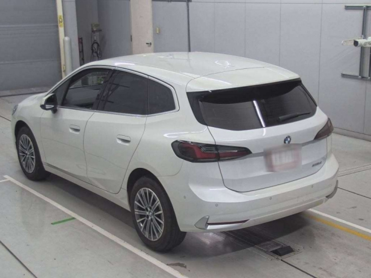 Bmw 218 D Active Tour 2.0 2022г.