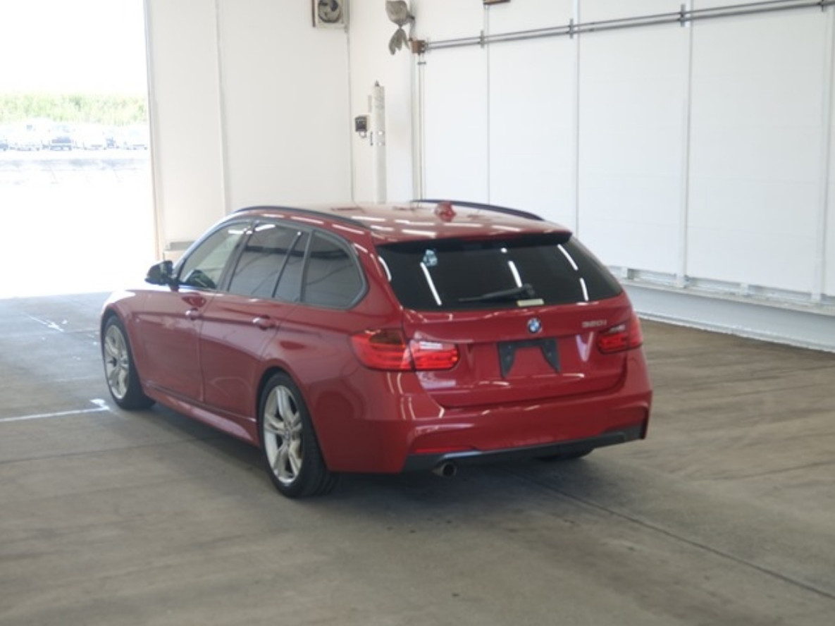 Bmw 320 i Touring  M sport 2.0 2014 г.