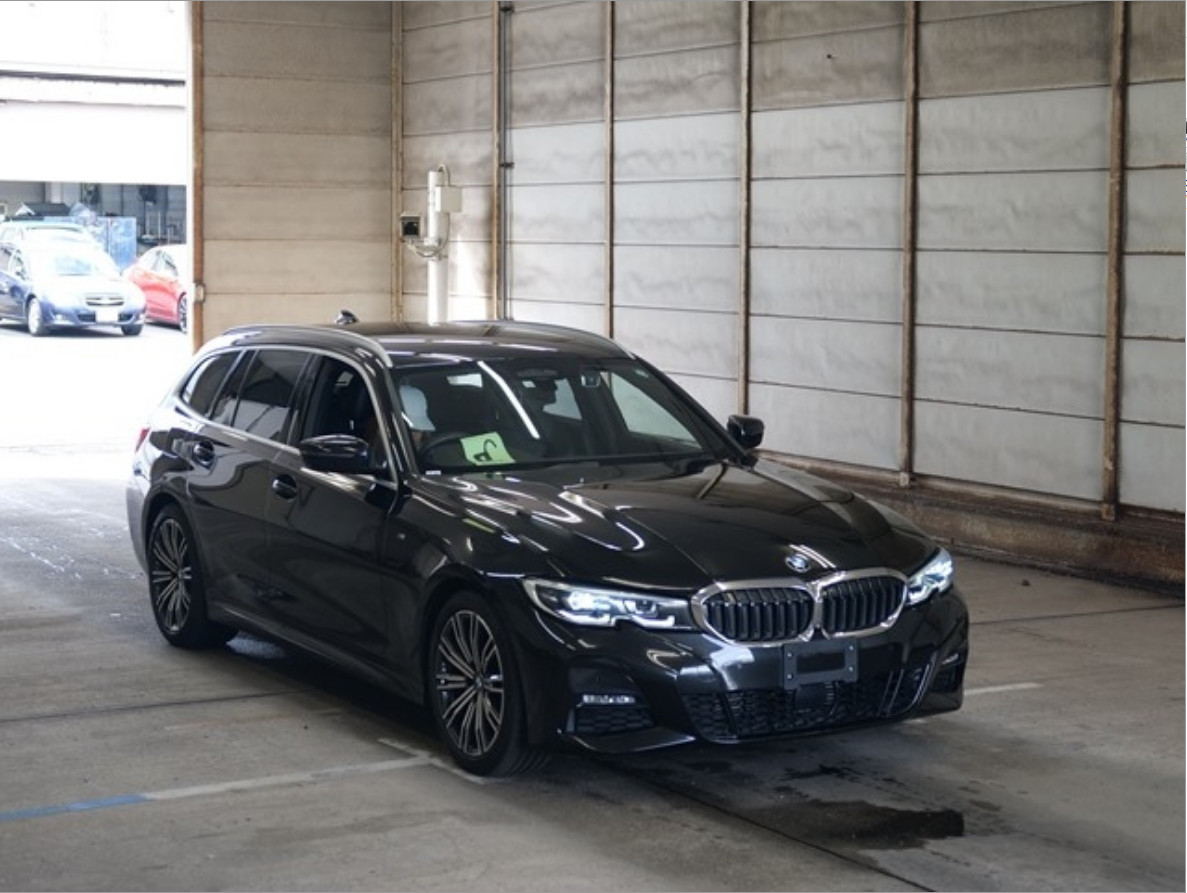 Bmw 320D Xdrive Touring M sport 2.0 2020 г.
