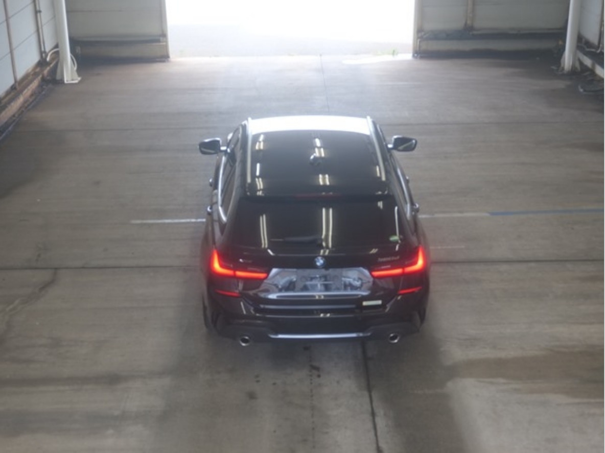 Bmw 320D Xdrive Touring M sport 2.0 2020 г.
