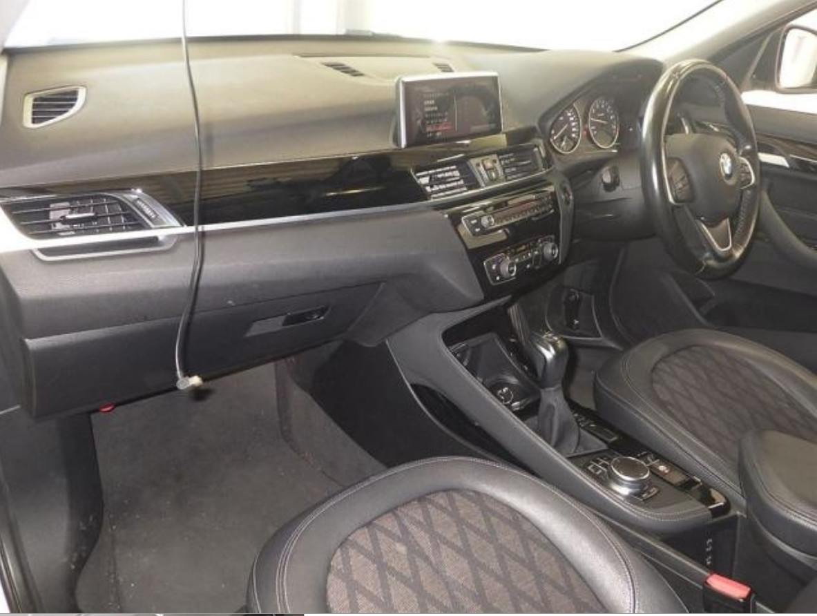 Bmw x1  s drive 1.8 X line 2016г.