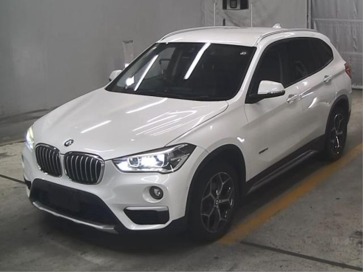 Bmw x1  s drive 1.8 X line 2016г.