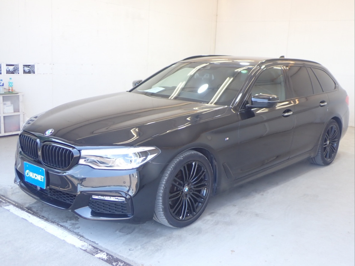 
Bmw 523i Touring Edition Mission Imp. 2.0 2018 г. full									