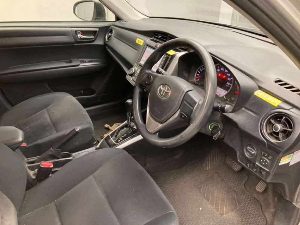 
TOYOTA COROLLA FIELDER 1.5G 4WD 2015 г. full									