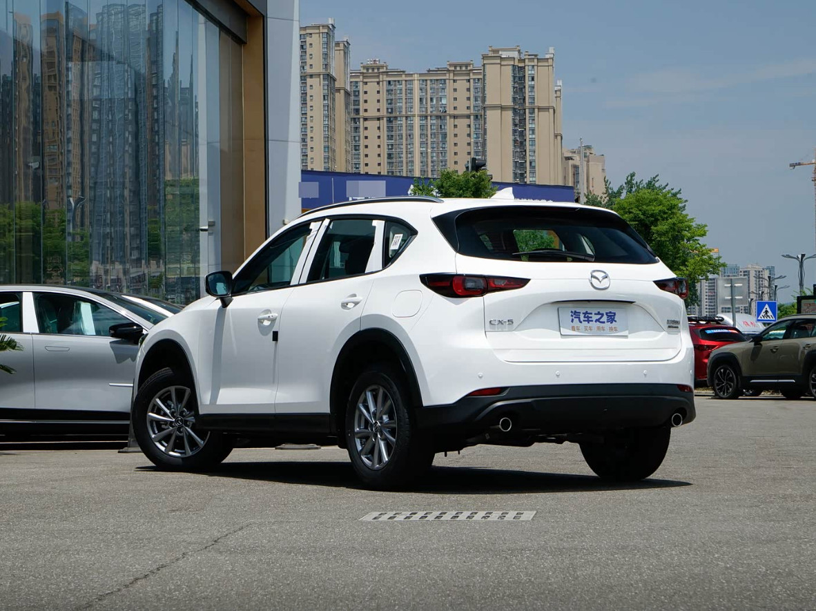Mazda CX-5 Automatic 2.0 2 wd 2025г.