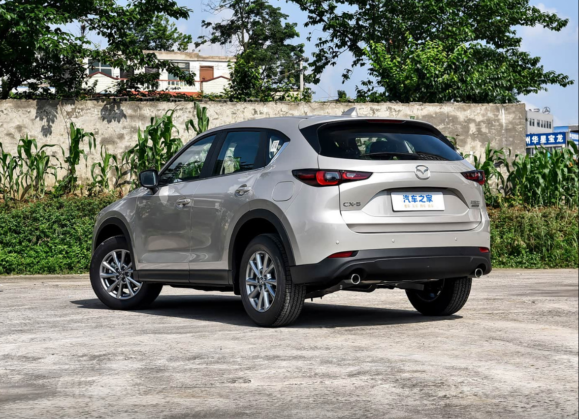 Mazda CX-5 Automatic 2 wd 2.0 2025г.