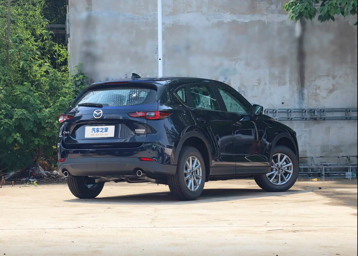 
Mazda CX-5 Automatic 2 wd 2.0 2025г. full									